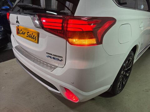 Mitsubishi Outlander PHEV GX 4H 59