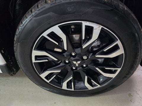 Mitsubishi Outlander PHEV GX 4H 56