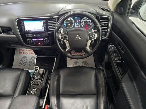 Mitsubishi Outlander PHEV GX 4H 37