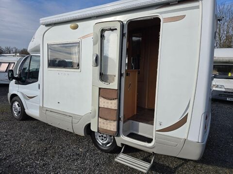 Auto-Sleepers Nuevo Eton 13