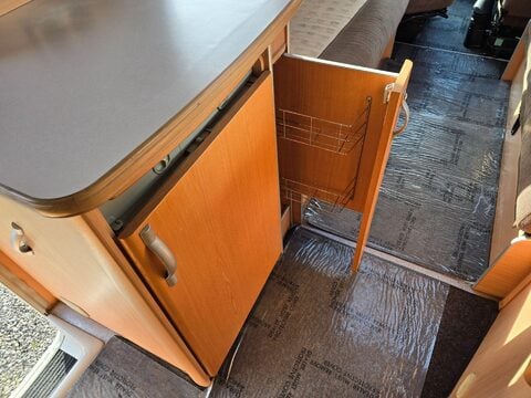 Auto-Sleepers Nuevo Eton 33