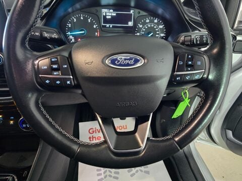 Ford Fiesta ZETEC 28