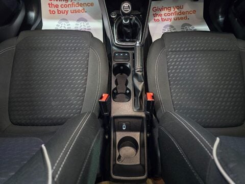 Ford Fiesta ZETEC 17