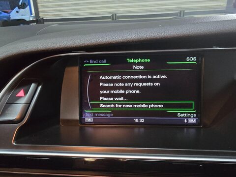 Audi RS4 4.2 FSI V8 S Tronic quattro Euro 5 5dr 34