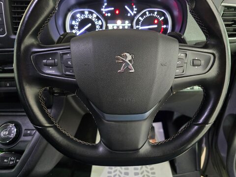 Peugeot Traveller 2.0 BlueHDi Allure Standard MPV EAT6 MWB Euro 6 (s/s) 5dr 31