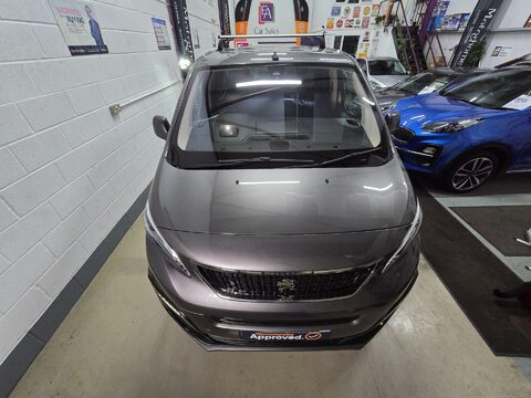 Peugeot Traveller 2.0 BlueHDi Allure Standard MPV EAT6 MWB Euro 6 (s/s) 5dr 13