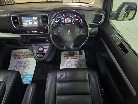 Peugeot Traveller 2.0 BlueHDi Allure Standard MPV EAT6 MWB Euro 6 (s/s) 5dr 29
