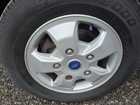 Ford Transit Custom 290 LIMITED LR DCB 39