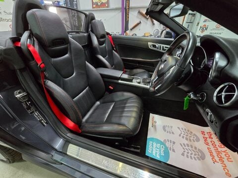 Mercedes-Benz SLK SLK350 BLUEEFFICIENCY AMG SPORT ED125 35