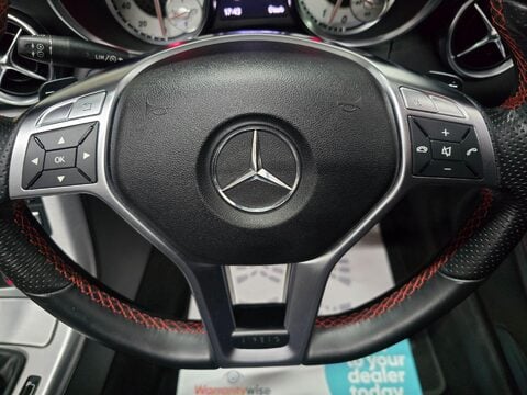 Mercedes-Benz SLK SLK350 BLUEEFFICIENCY AMG SPORT ED125 30