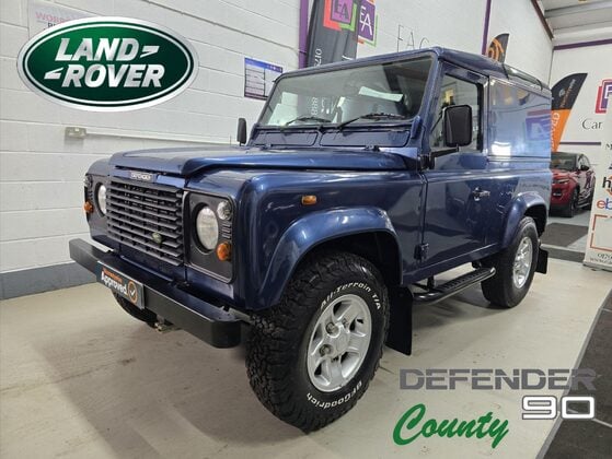 Land Rover Defender 90 TD5 COUNTY HARD TOP