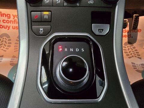 Land Rover Range Rover Evoque SD4 DYNAMIC 24