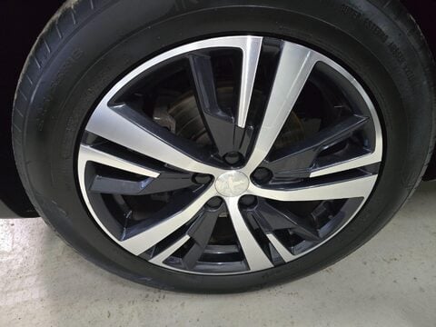 Peugeot 5008 BLUEHDI S/S GT LINE 52