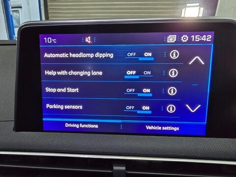 Peugeot 5008 BLUEHDI S/S GT LINE 33