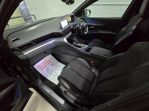 Peugeot 5008 BLUEHDI S/S GT LINE 48