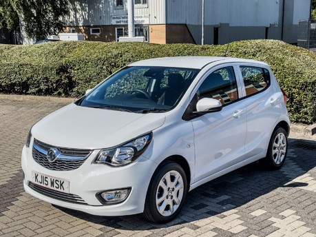 Vauxhall Viva 1.0i SE Euro 6 5dr (a/c) 1