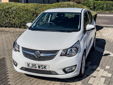 Vauxhall Viva 1.0i SE Euro 6 5dr (a/c) 2