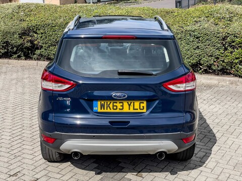 Ford Kuga 2.0 TDCi Titanium X 2WD Euro 5 5dr 3