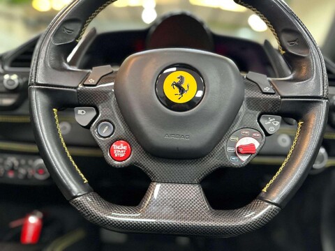 Ferrari 488 3.9T V8 Spider F1 DCT Euro 6 (s/s) 2dr 49