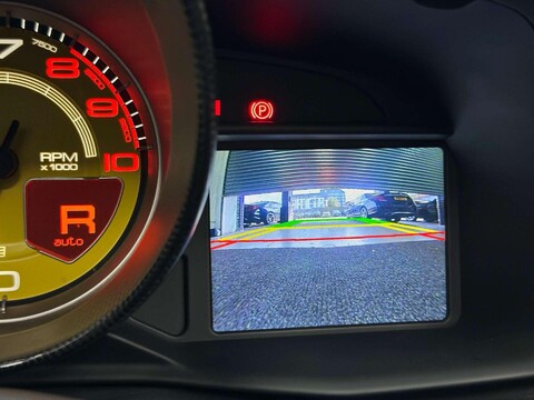 Ferrari 488 3.9T V8 Spider F1 DCT Euro 6 (s/s) 2dr 43