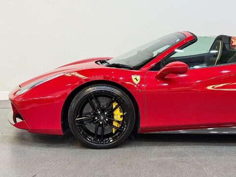 Ferrari 488 3.9T V8 Spider F1 DCT Euro 6 (s/s) 2dr 27