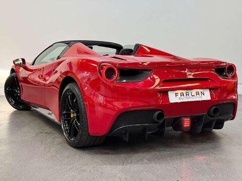 Ferrari 488 3.9T V8 Spider F1 DCT Euro 6 (s/s) 2dr 32