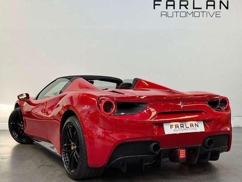 Ferrari 488 3.9T V8 Spider F1 DCT Euro 6 (s/s) 2dr 35