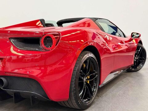 Ferrari 488 3.9T V8 Spider F1 DCT Euro 6 (s/s) 2dr 41
