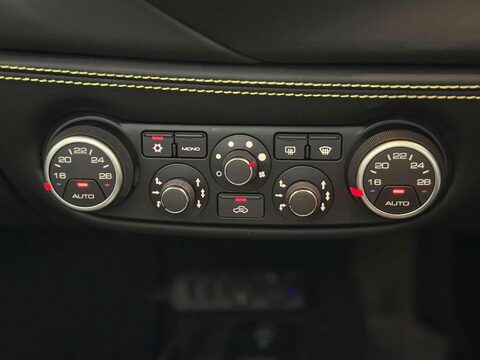 Ferrari 488 3.9T V8 Spider F1 DCT Euro 6 (s/s) 2dr 62
