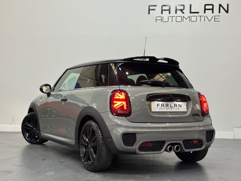 Mini Hatch 2.0 Cooper S Sport Steptronic Euro 6 (s/s) 3dr 17