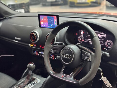 Audi RS3 2.5 TFSI S Tronic quattro Euro 6 (s/s) 4dr 28