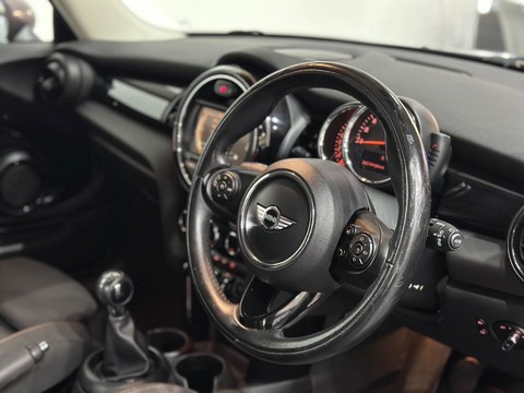 Mini Hatch 1.5 Cooper Seven Euro 6 (s/s) 3dr 33