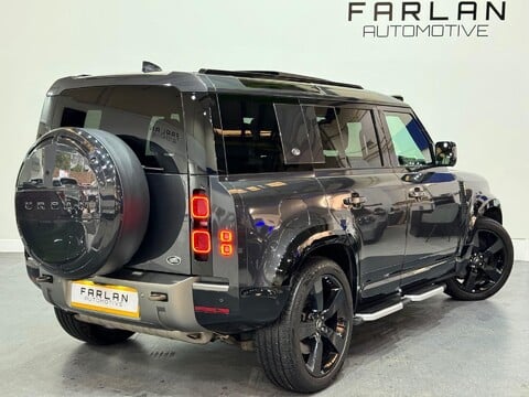 Land Rover Defender 2.0 P400e 15.4kWh X-Dynamic HSE Auto 4WD Euro 6 (s/s) 5dr 29