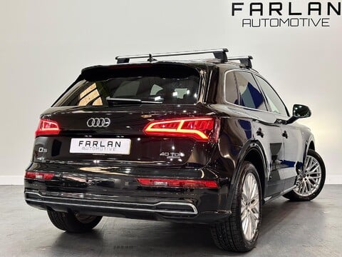 Audi Q5 2.0 TDI 40 S line S Tronic quattro Euro 6 (s/s) 5dr 4