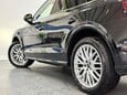 Audi Q5 2.0 TDI 40 S line S Tronic quattro Euro 6 (s/s) 5dr 22