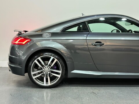 Audi TT 2.0 TFSI S line S Tronic Euro 6 (s/s) 3dr 21