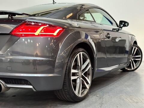 Audi TT 2.0 TFSI S line S Tronic Euro 6 (s/s) 3dr 25