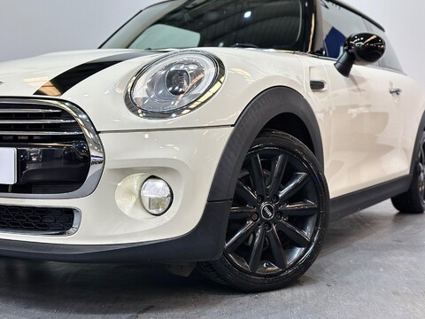 Mini Hatch 1.5 Cooper D Euro 6 (s/s) 3dr 9