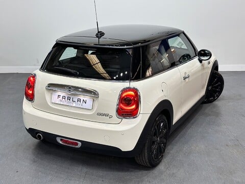 Mini Hatch 1.5 Cooper D Euro 6 (s/s) 3dr 23