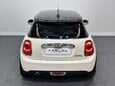 Mini Hatch 1.5 Cooper D Euro 6 (s/s) 3dr 27