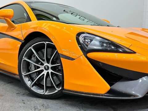 McLaren 570S 3.8 570s Coupe Semi-Auto 2dr 9