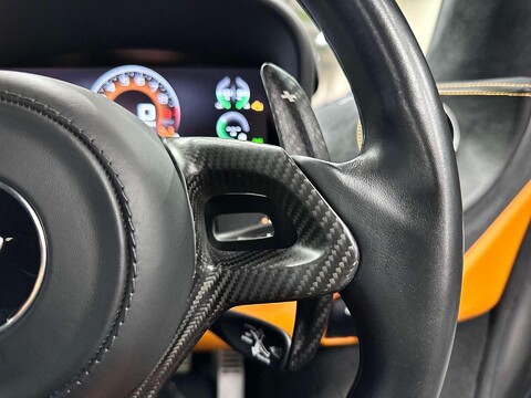 McLaren 570S 3.8 570s Coupe Semi-Auto 2dr 35