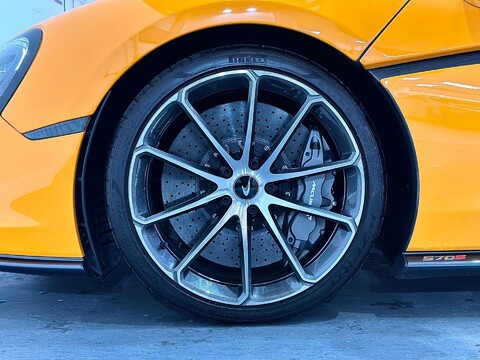 McLaren 570S 3.8 570s Coupe Semi-Auto 2dr 47