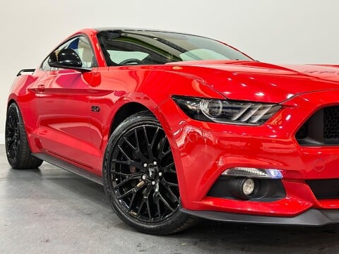 Ford Mustang 5.0 V8 GT Fastback Euro 6 2dr 13