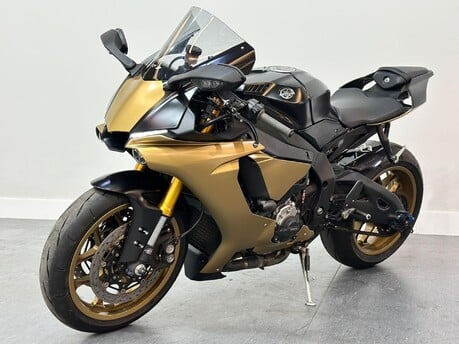 Yamaha R1 1000 ABS Super Sports 