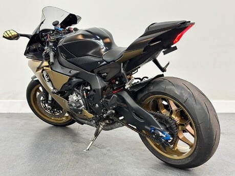 Yamaha R1 1000 ABS Super Sports 