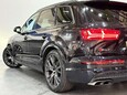 Audi Q7 4.0 SQ7 Vorsprung TDI Quattro Auto 4WD 5dr 23