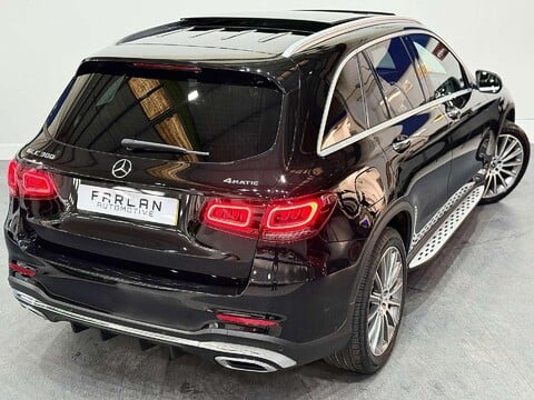 Mercedes-Benz GLC 2.0 GLC 300 AMG Line Premium+ 4Matic Auto 4WD 5dr 28