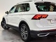 Volkswagen Tiguan 1.5 Tiguan Elegance TSi Semi-Auto 5dr 22