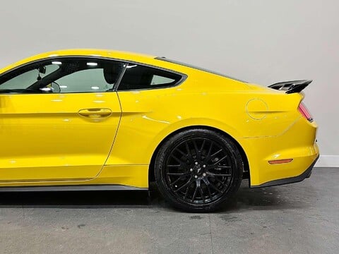 Ford Mustang 5.0 Mustang GT 2dr 17